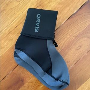 Orvis neoprene guard socks